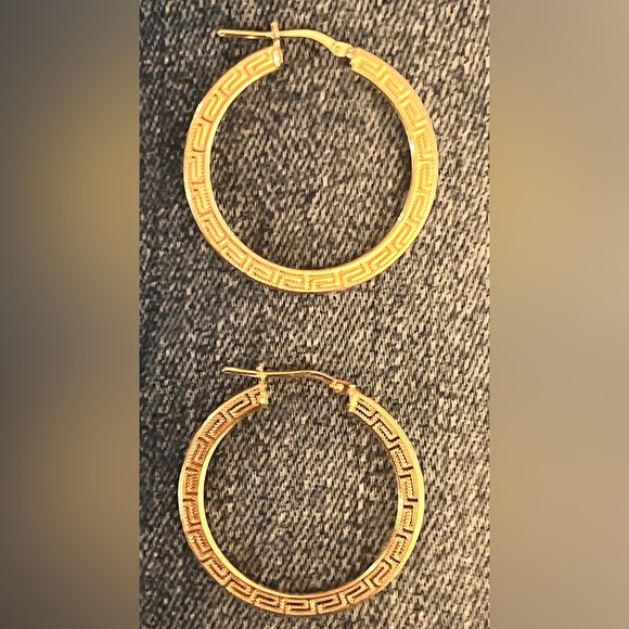Mia Fiore Italy 18kt Gold Plated Sterling Silver Etched Hoop Earrings NWT - Picture 3 of 6